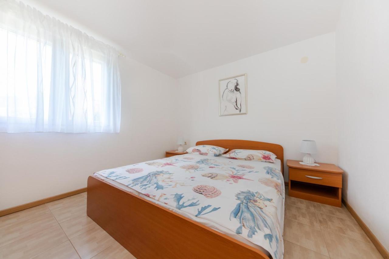 Apartments Danica トロギール エクステリア 写真